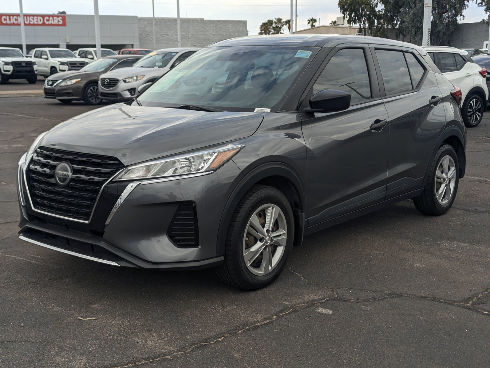 Used 2021 Nissan Kicks S FWD image 5