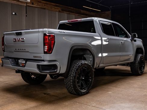 Used 2024 GMC Sierra 1500 Elevation AWD/4WD image 10