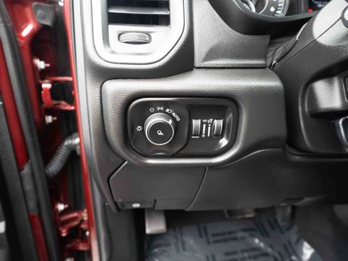 Used 2019 RAM 2500 Big Horn image 11