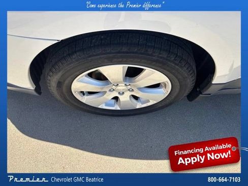 Used 2011 Subaru Outback 2.5i Premium AWD/4WD image 11