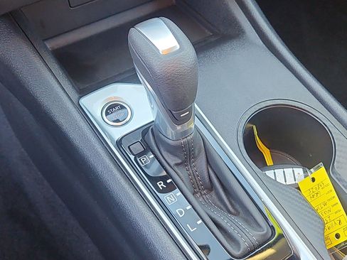 Certified 2025 Nissan Altima 2.5 S image 15