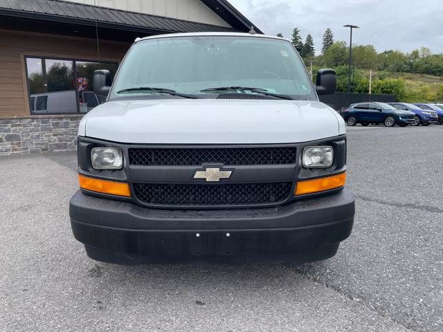 Used 2017 Chevrolet Express 2500 RWD image 11