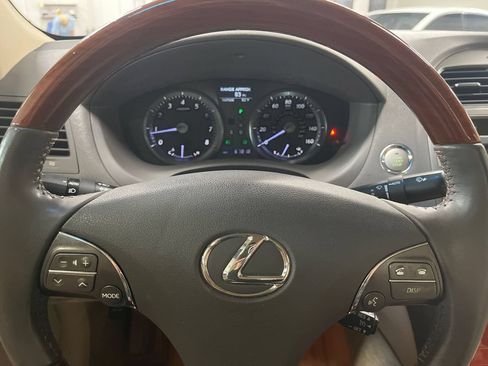 Used 2011 Lexus ES 350 FWD image 40