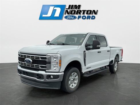 Used 2024 Ford F250 XLT image 7