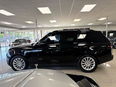 Used 2018 Land Rover Range Rover HSE AWD/4WD image 6