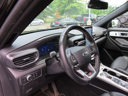 Used 2020 Ford Explorer ST w/ ST Street Pack AWD/4WD image 15