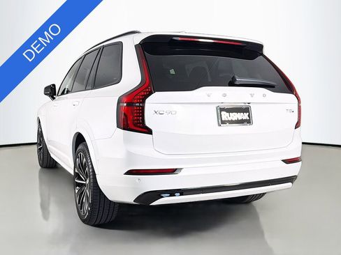Used 2026 Volvo XC90 T8 Ultra w/ Protection Package AWD/4WD image 5
