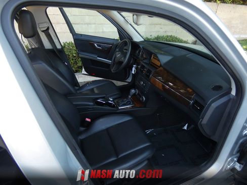Used 2012 Mercedes-Benz GLK 350 4MATIC image 27