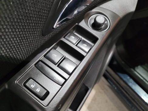 Used 2015 Chevrolet Cruze LT image 34