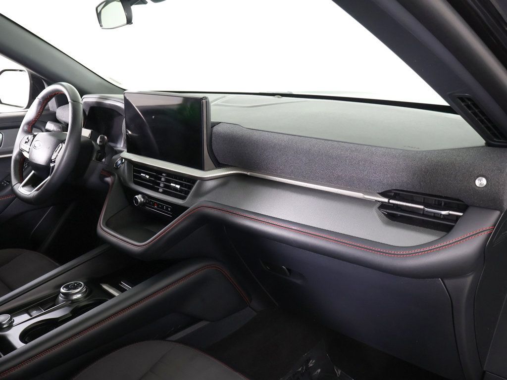 Used 2025 Ford Explorer ST-Line w/ ST-Line Street Pack AWD/4WD image 29