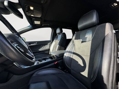 Used 2019 Ford Edge ST w/ Equipment Group 401A AWD/4WD image 10