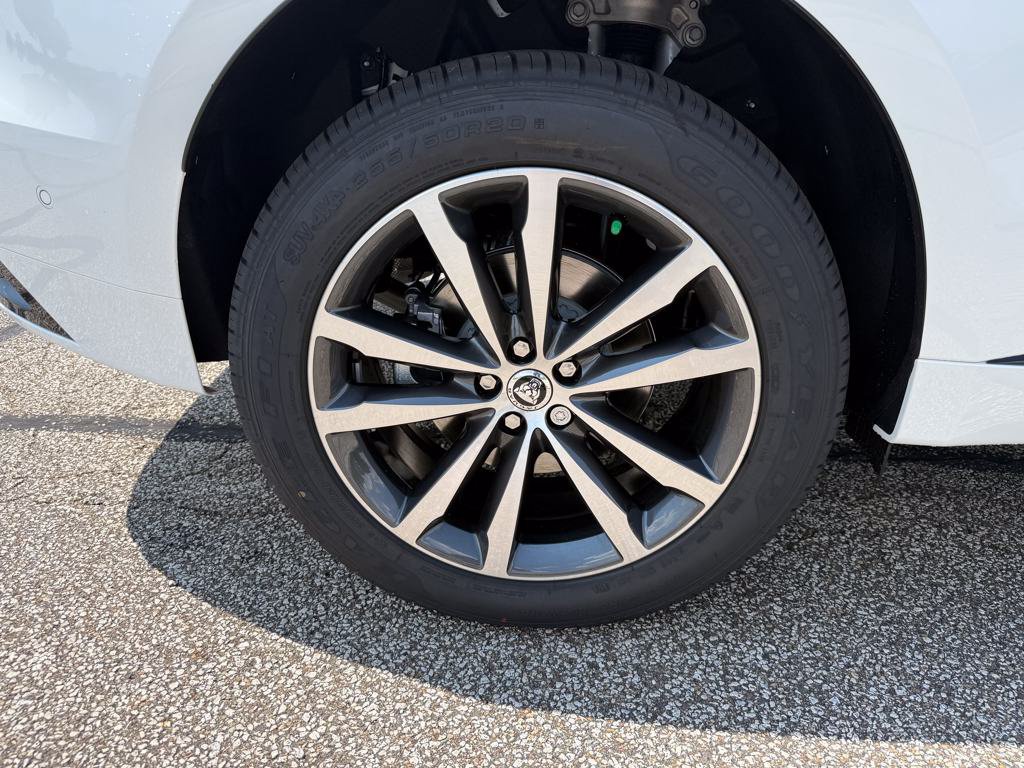 New 2026 Jaguar F-PACE R-Dynamic S AWD/4WD image 25