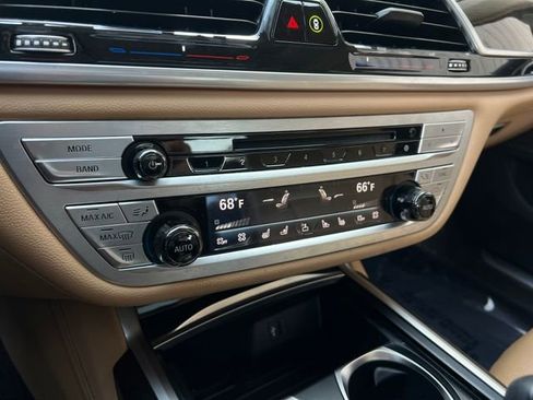 Used 2019 BMW 740i 740i w/ Executive Package image 28