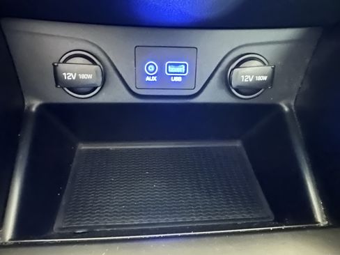 Used 2018 Hyundai Tucson SE image 39