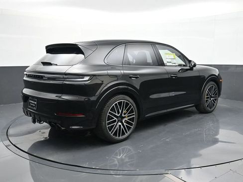 New 2026 Porsche Cayenne Turbo AWD/4WD image 26