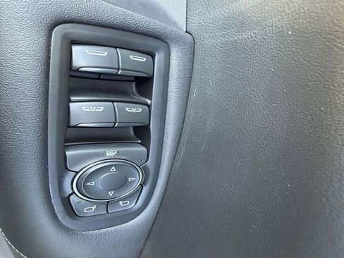 Certified 2023 Cadillac XT5 Luxury image 19