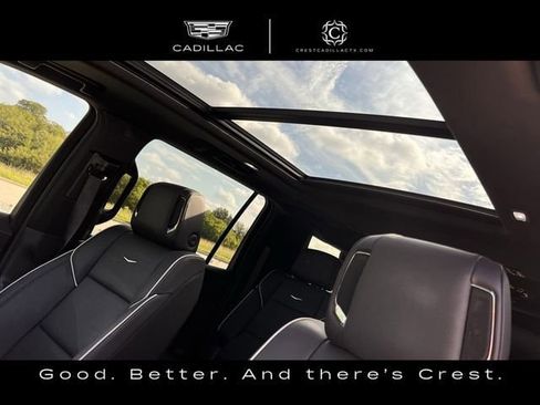 Used 2024 Cadillac Escalade ESV Premium Luxury w/ Performance Package AWD/4WD image 20
