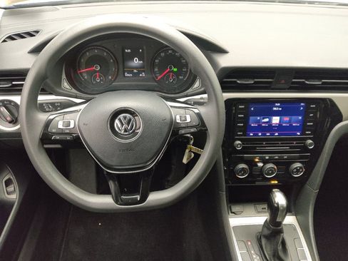 Used 2020 Volkswagen Passat 2.0T S FWD image 22