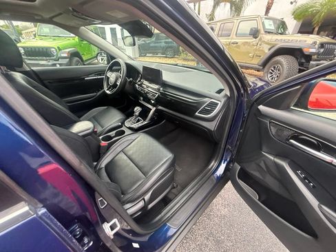 Used 2022 Kia Seltos EX AWD/4WD image 32