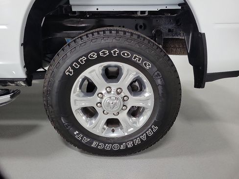 Used 2026 RAM 2500 Big Horn AWD/4WD image 8