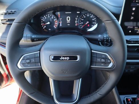 New 2026 Jeep Compass Latitude AWD/4WD image 3
