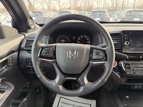 Certified 2025 Honda Ridgeline Black Edition image 13