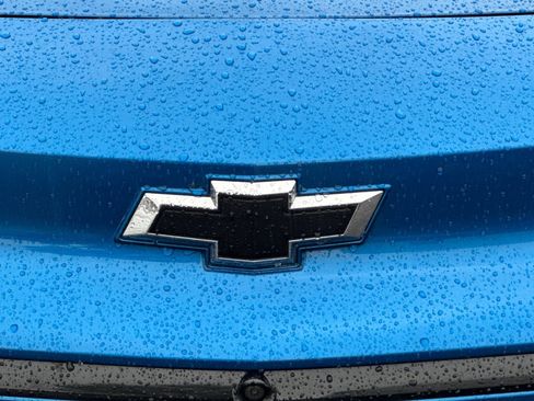 Used 2022 Chevrolet Bolt EUV Premier w/ Sun & Sound Package image 42