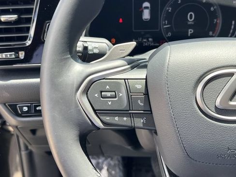 Used 2024 Lexus NX 250 FWD image 8