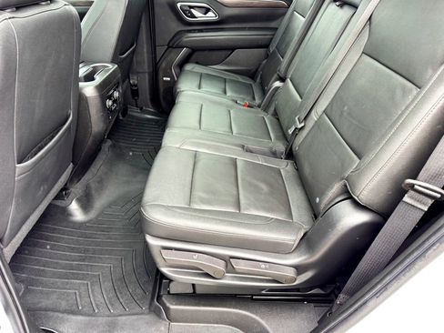 Used 2022 Chevrolet Tahoe Z71 w/ Luxury Package image 20