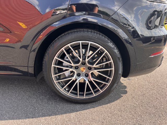 Used 2019 Porsche Cayenne Turbo AWD/4WD image 42