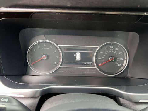 Used 2023 Kia Sorento LX image 22