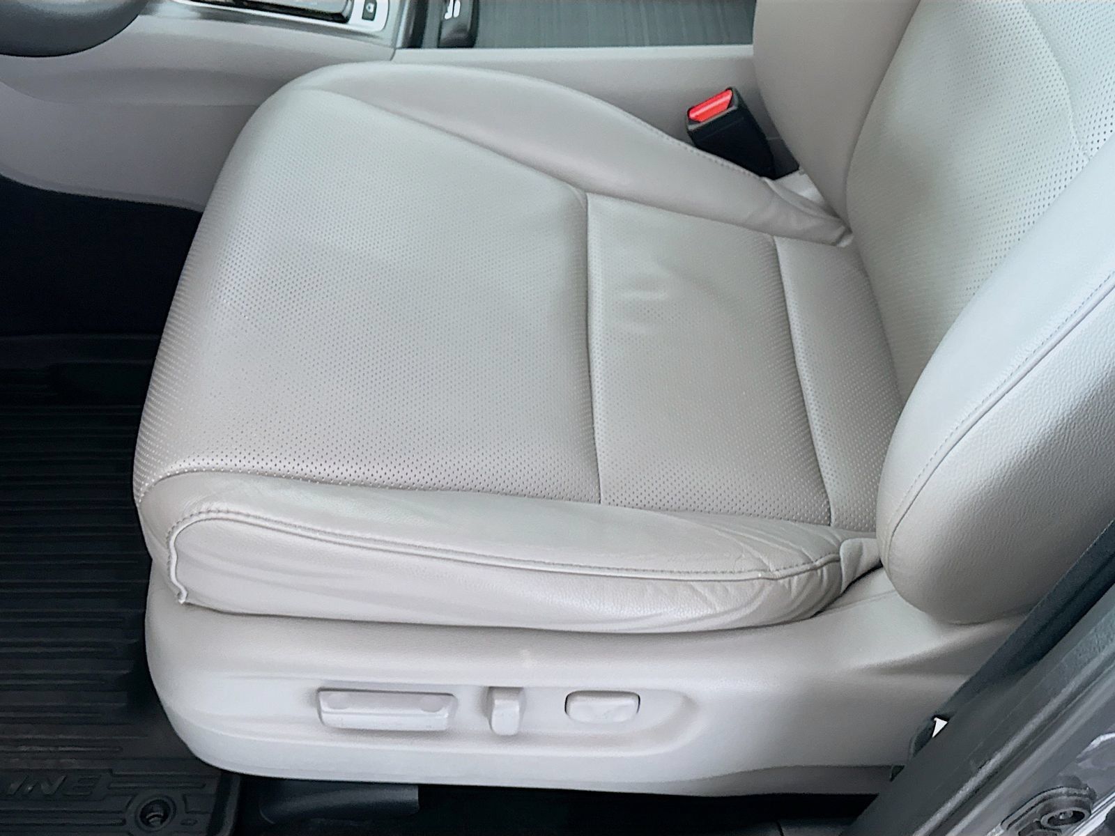 Used 2020 Honda Ridgeline RTL-E image 19