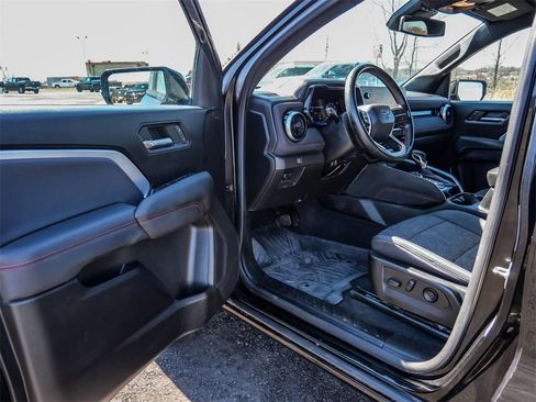 Used 2024 Chevrolet Colorado Z71 w/ Z71 Convenience Package 2 image 24