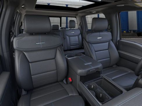 New 2026 Ford F350 4x4 Crew Cab Super Duty image 10