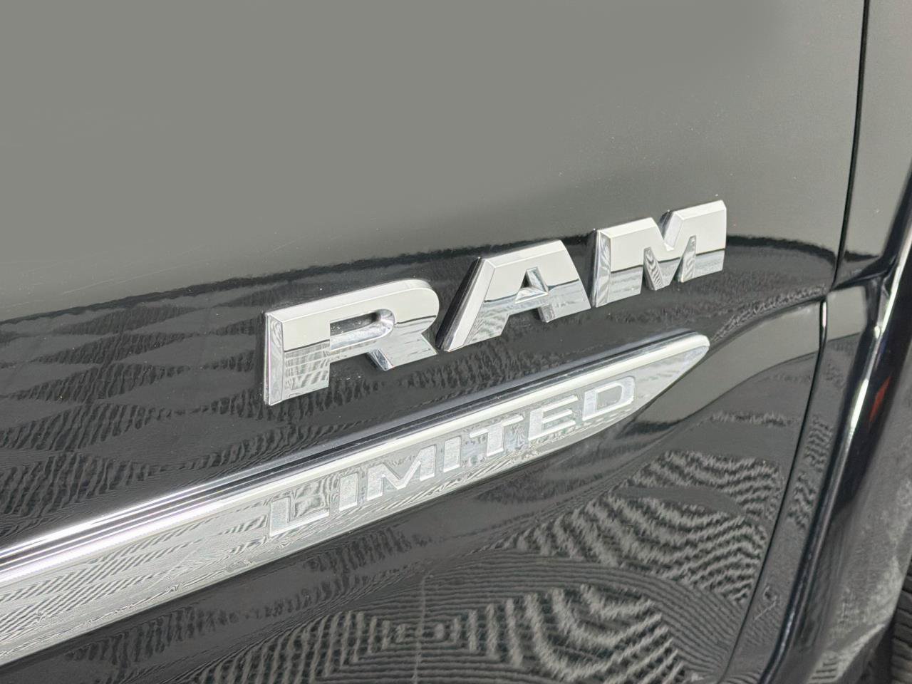 Used 2022 RAM 1500 Limited AWD/4WD image 33
