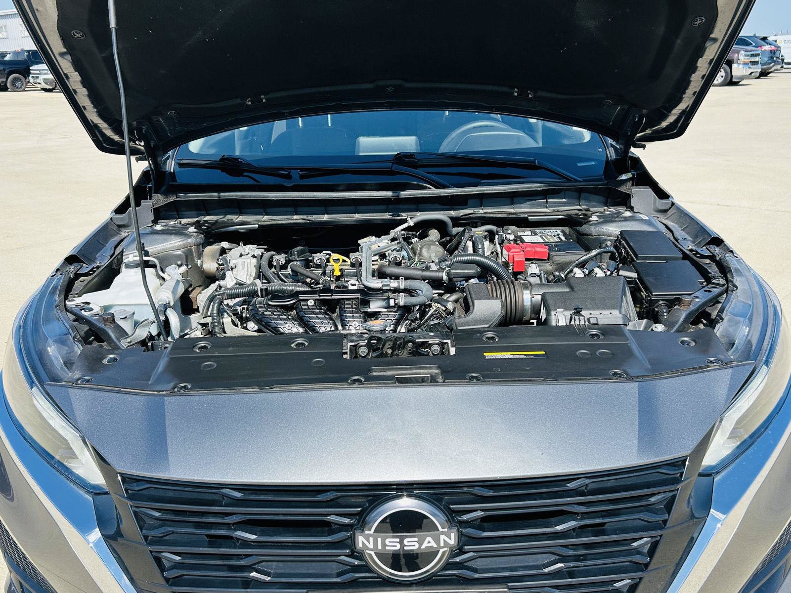 Used 2025 Nissan Altima 2.5 SV FWD image 38