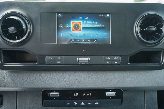 Used 2024 Mercedes-Benz Sprinter 2500 image 19
