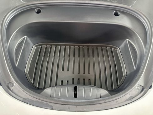 Used 2023 Tesla Model 3 Standard Range RWD image 31