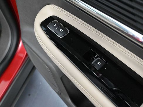 Used 2022 Lincoln Corsair Reserve w/ Equipment Group 201A image 52