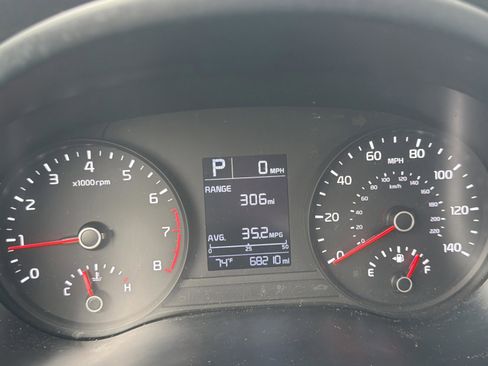 Used 2021 Kia Rio S FWD image 12
