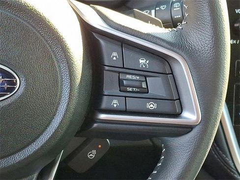 Used 2025 Subaru Outback Limited image 24