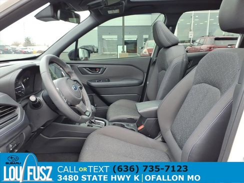 Used 2025 Subaru Forester Premium image 24