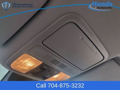 Used 2021 Honda Pilot Special Edition image 30