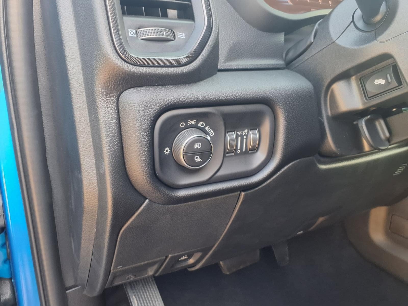 New 2027 RAM 2500 Power Wagon AWD/4WD image 11