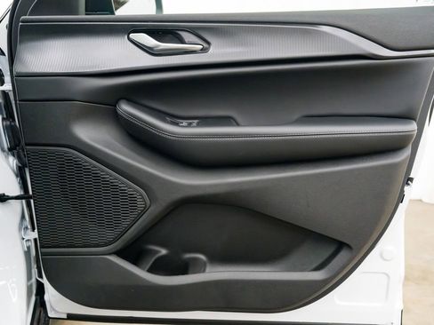 New 2026 Jeep Grand Cherokee L 4WD image 28