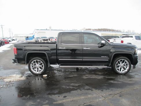 Used 2016 GMC Sierra 1500 Denali w/ Denali Ultimate Package image 2