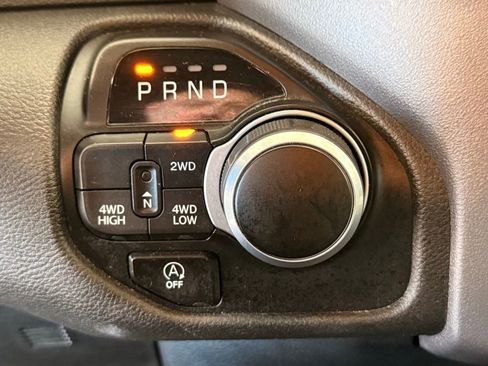 Used 2023 RAM 1500 Big Horn image 30