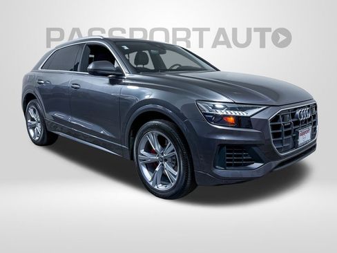 Used 2019 Audi Q8 Premium Plus w/ Premium Plus image 5