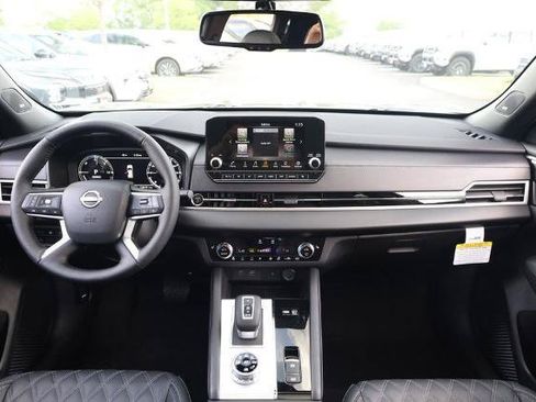 New 2026 Nissan Rogue Platinum AWD/4WD image 22