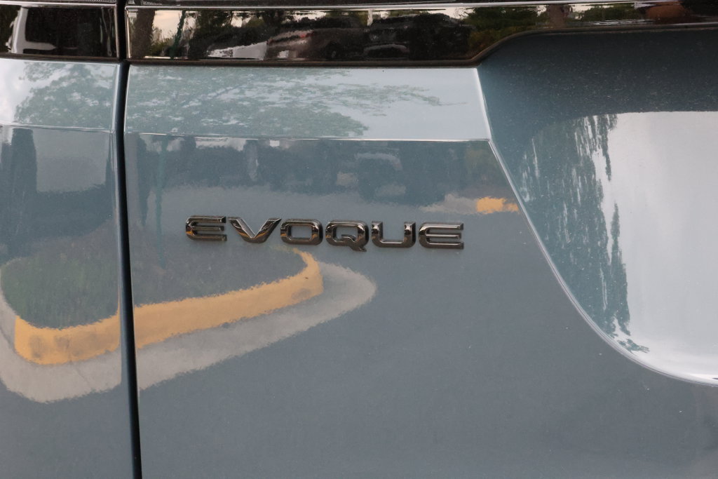 New 2026 Land Rover Range Rover Evoque S AWD/4WD image 7